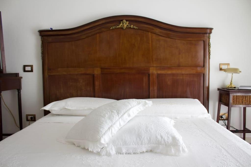 Lux Domus Apartment Bari Esterno foto