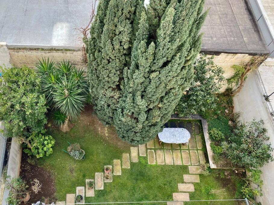 Lux Domus Apartment Bari Esterno foto